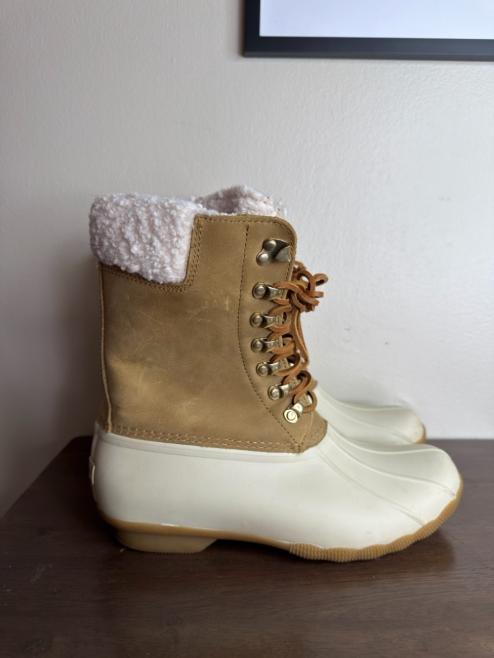 Sperry Saltwater Ivory Leather Tall Duck Boots Sz 9.5 Womens